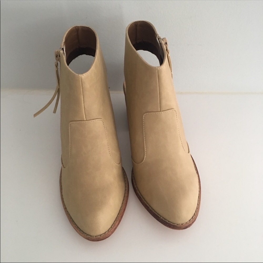 Open Back Tassel Heeled Boho Bootie Boot - Picture 5 of 5